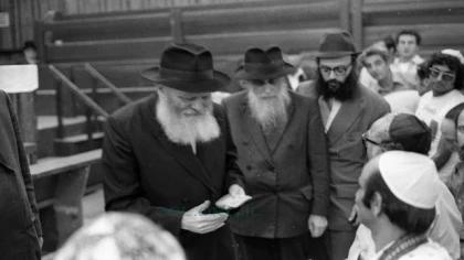 3 Stories of the Lubavitcher Rebbe