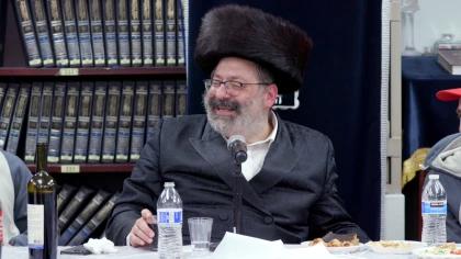 Grand Purim Farbrengen with Rabbi YY